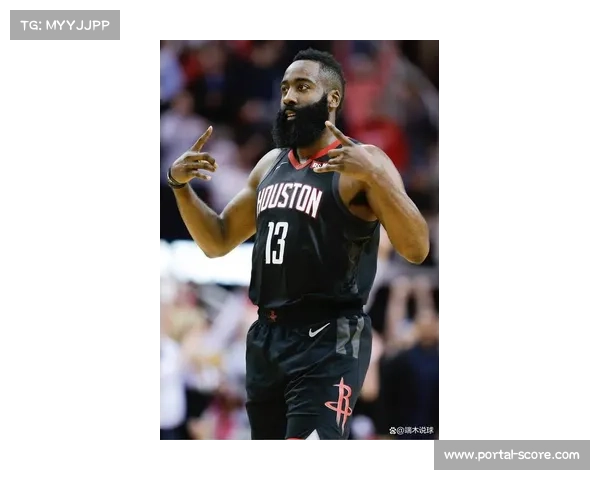 卢透露哈登与伦纳德第三节同时疲惫 哈登主动申请下场调整状态